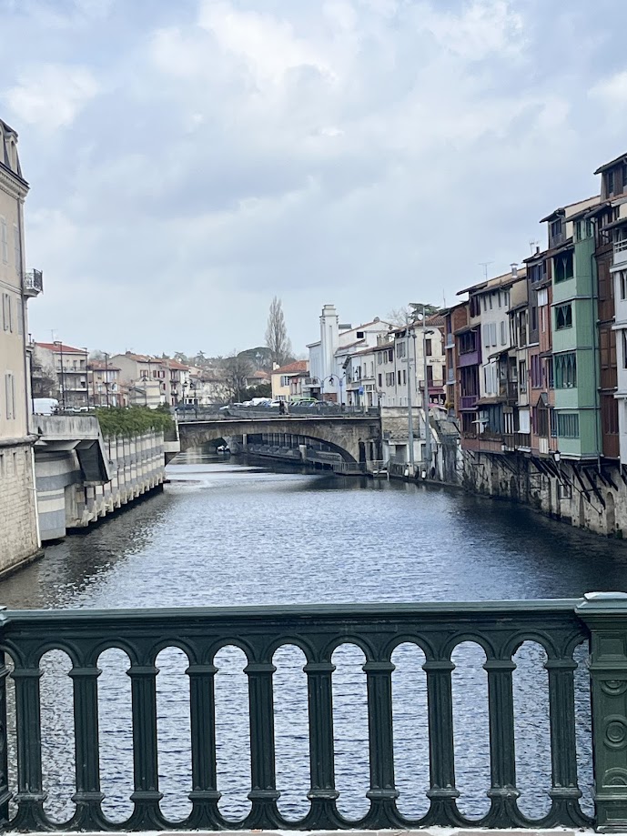 LA CLE DE VOUTE